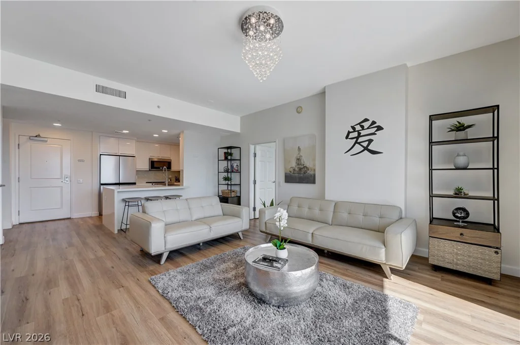 200 Sahara, Las Vegas, NV 89102