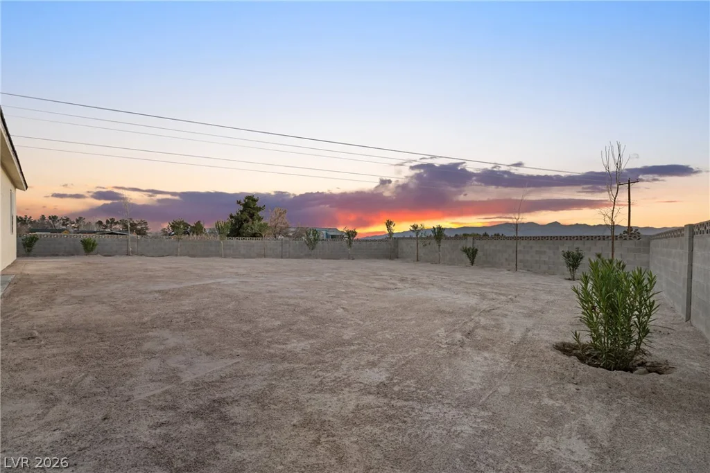 6980 Harwood, Pahrump, NV 89061