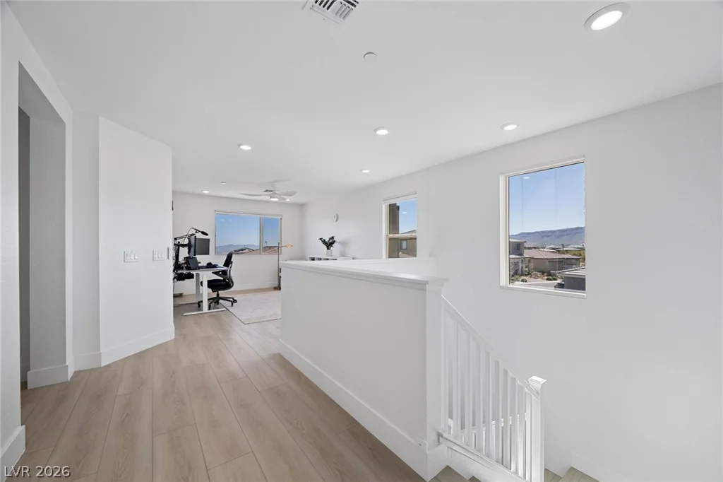 343 Cooper Hawk, Las Vegas, NV 89138