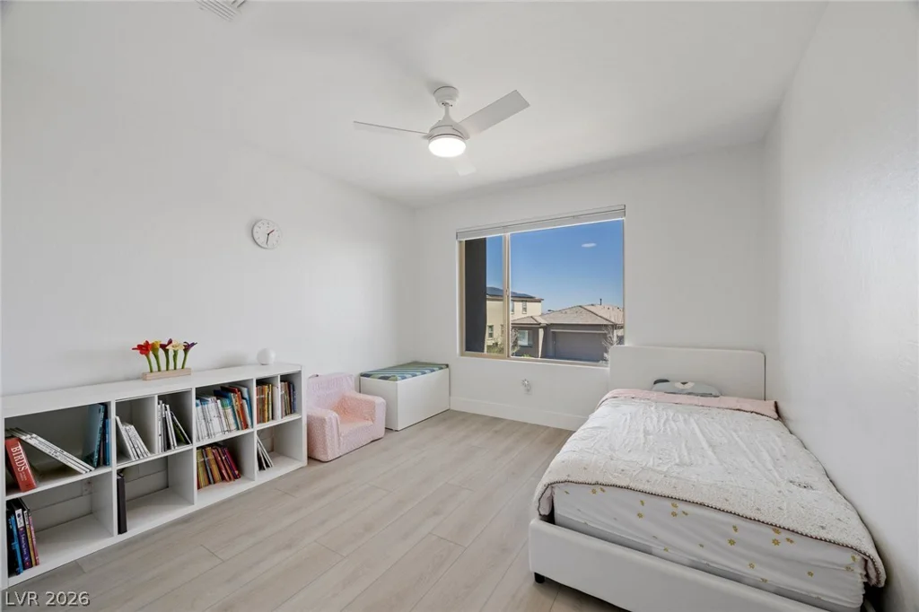 343 Cooper Hawk, Las Vegas, NV 89138
