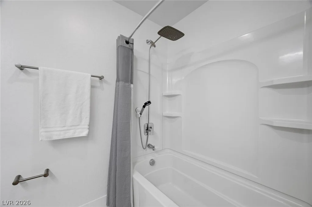 343 Cooper Hawk, Las Vegas, NV 89138