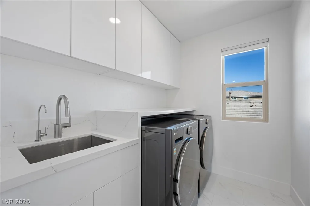 343 Cooper Hawk, Las Vegas, NV 89138