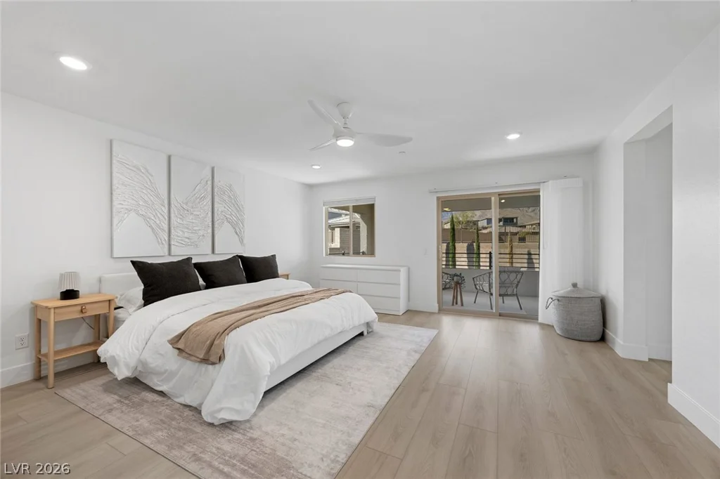 343 Cooper Hawk, Las Vegas, NV 89138