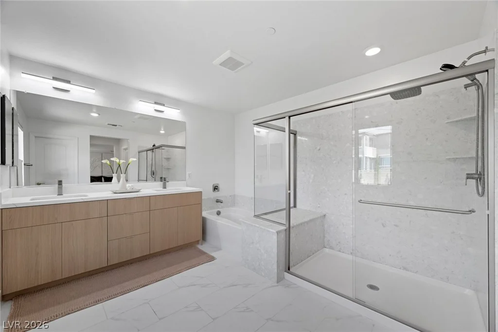 343 Cooper Hawk, Las Vegas, NV 89138
