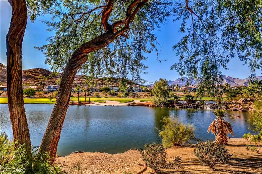 3258 Dove Run Creek, Las Vegas, NV 89135