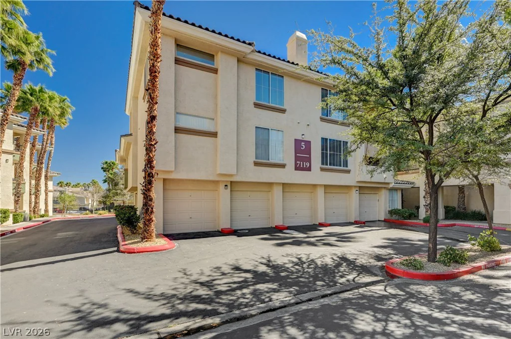 7119 Durango, Las Vegas, NV 89113