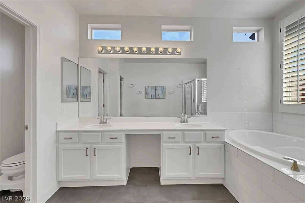 10201 Brilliant View, Las Vegas, NV 89129