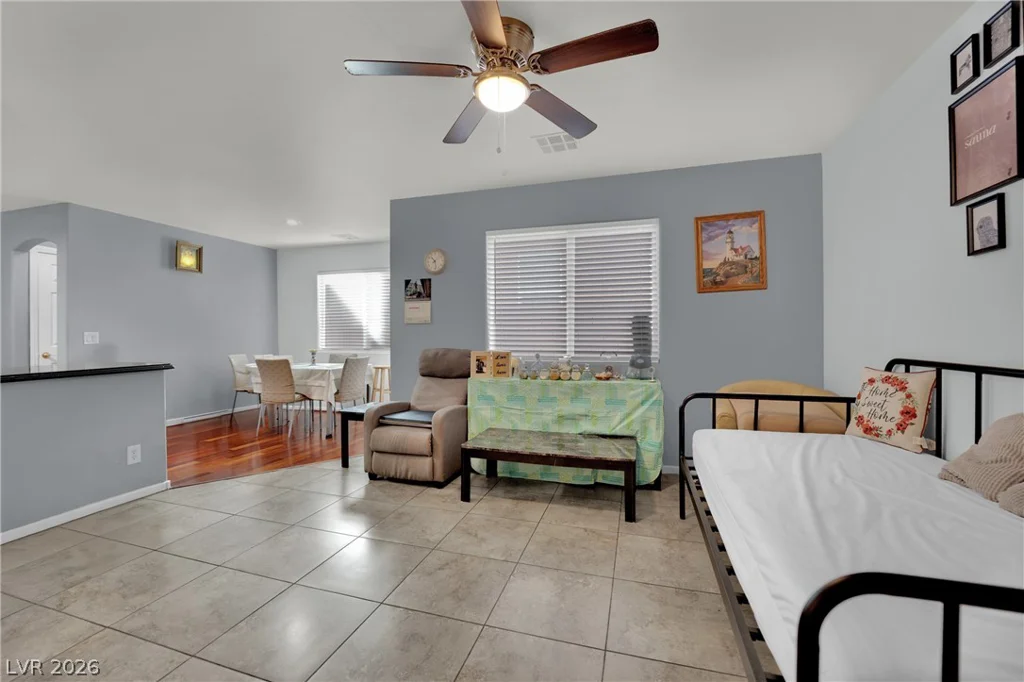 9177 Hilverson, Las Vegas, NV 89148