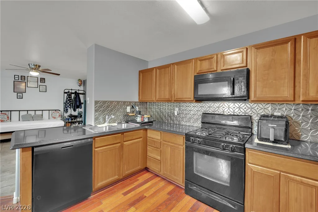 9177 Hilverson, Las Vegas, NV 89148