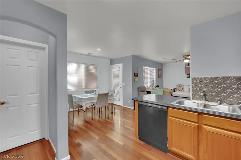 9177 Hilverson, Las Vegas, NV 89148