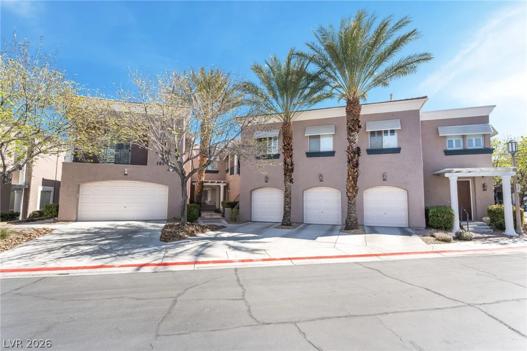 804 Dana Hills, Las Vegas, NV 89134
