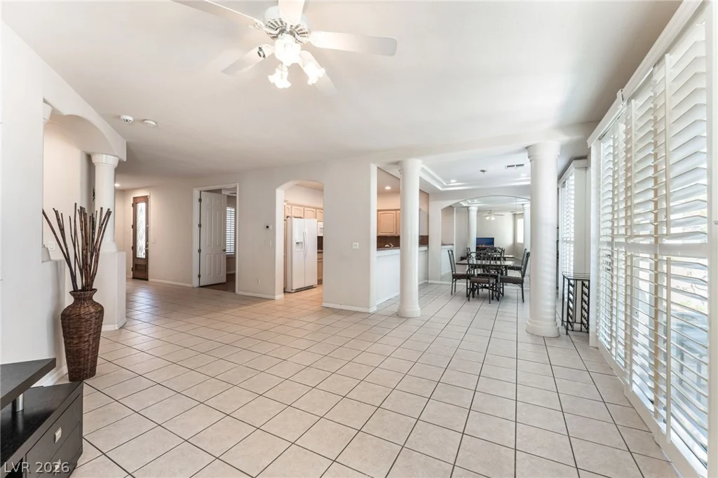 804 Dana Hills, Las Vegas, NV 89134