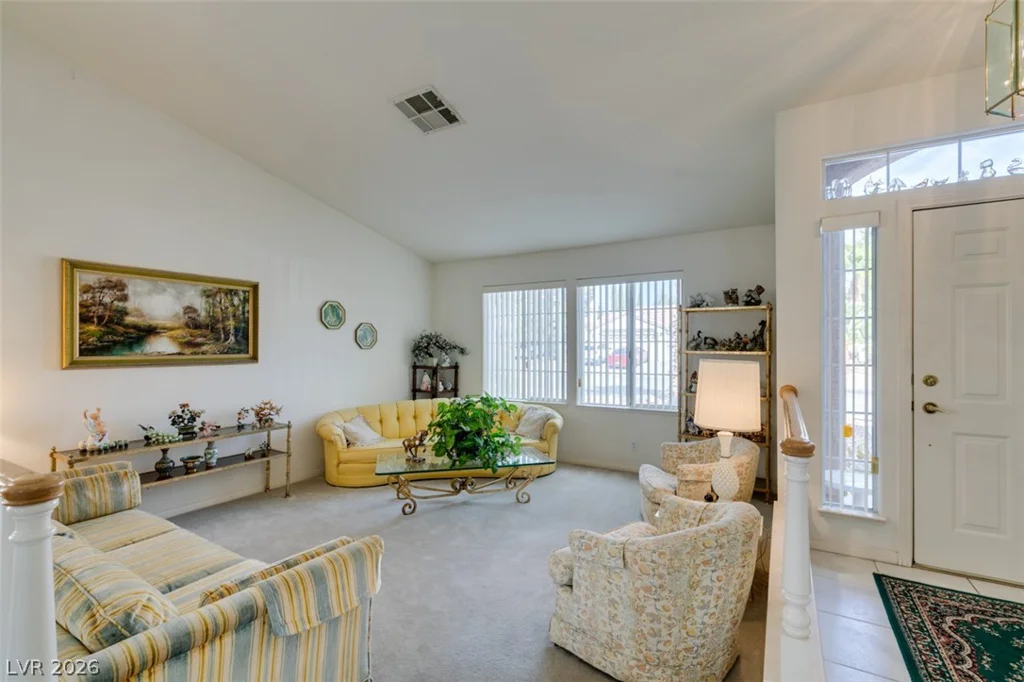 8113 Tropic Isle, Las Vegas, NV 89128