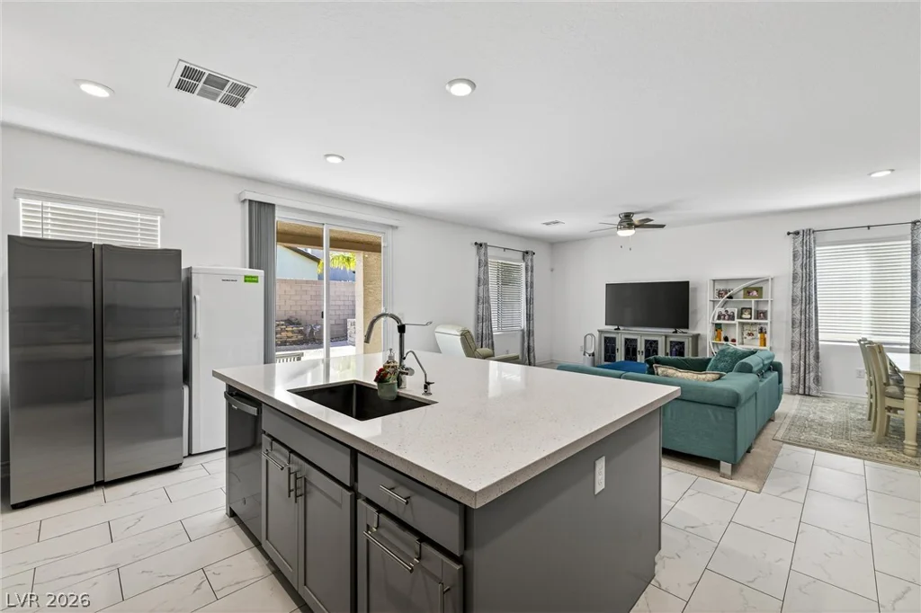 4025 Redwood Glen, Las Vegas, NV 89141