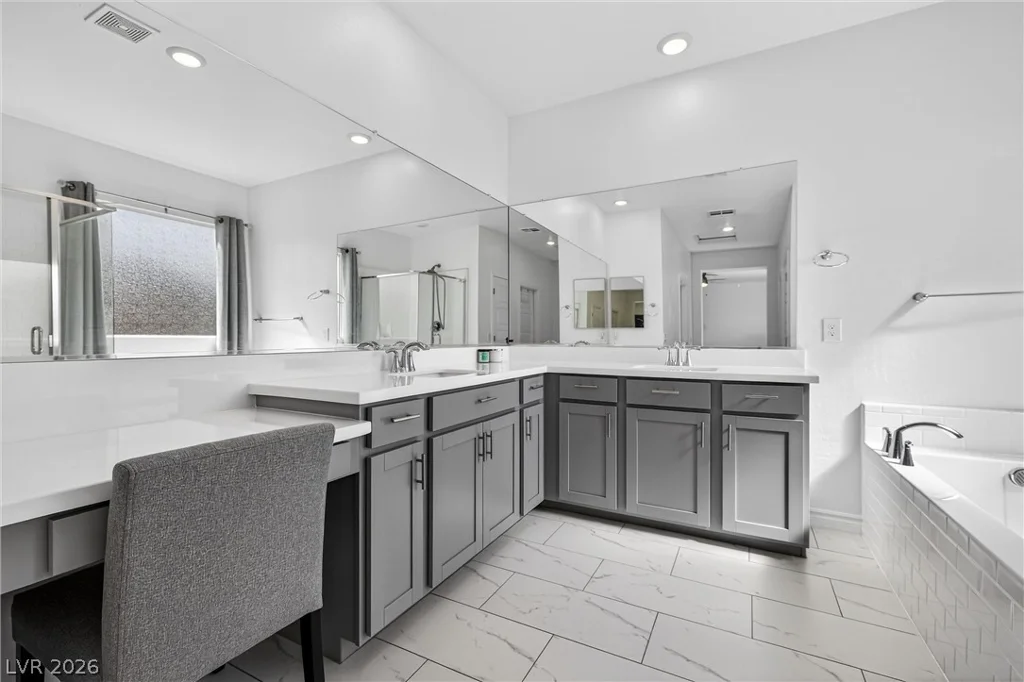 4025 Redwood Glen, Las Vegas, NV 89141