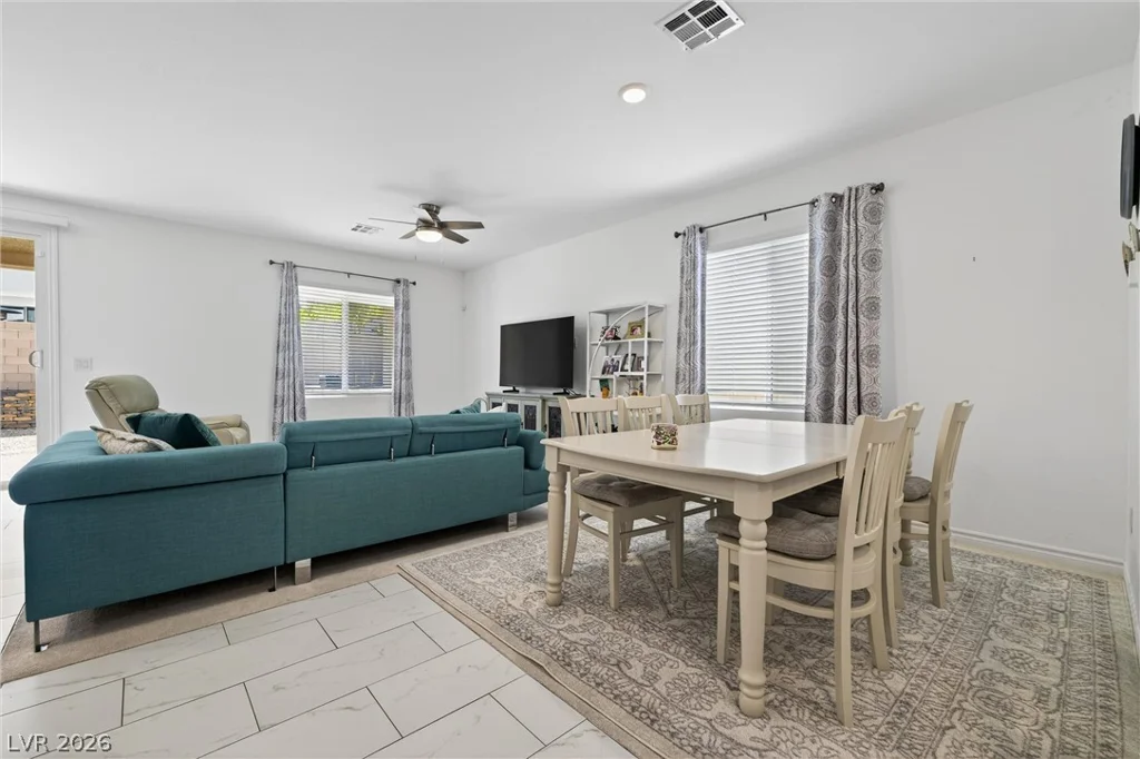 4025 Redwood Glen, Las Vegas, NV 89141