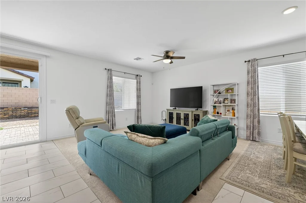 4025 Redwood Glen, Las Vegas, NV 89141