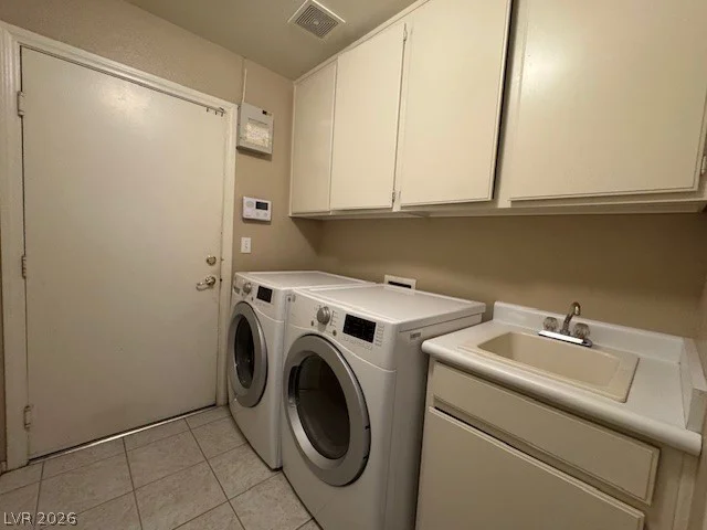 118 Crescent Bay, Henderson, NV 89012