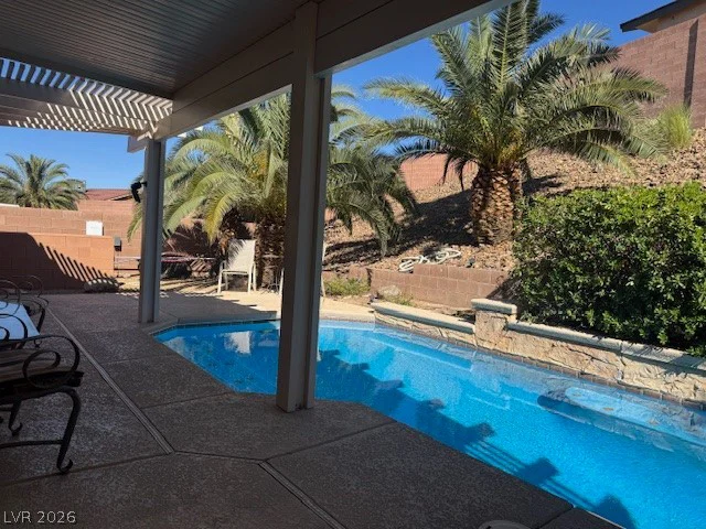 118 Crescent Bay, Henderson, NV 89012