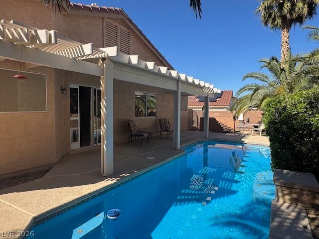 118 Crescent Bay, Henderson, NV 89012
