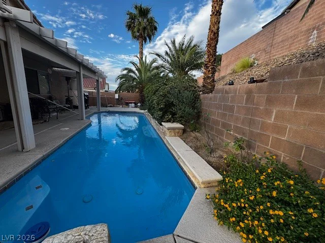 118 Crescent Bay, Henderson, NV 89012