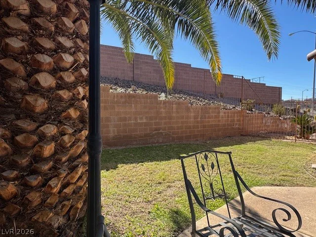 118 Crescent Bay, Henderson, NV 89012