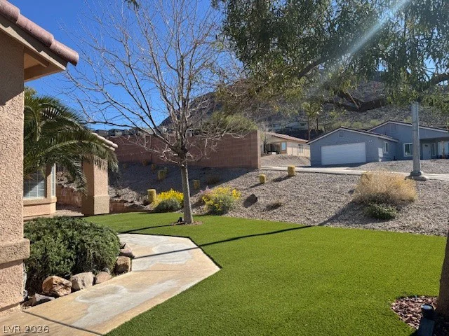 118 Crescent Bay, Henderson, NV 89012