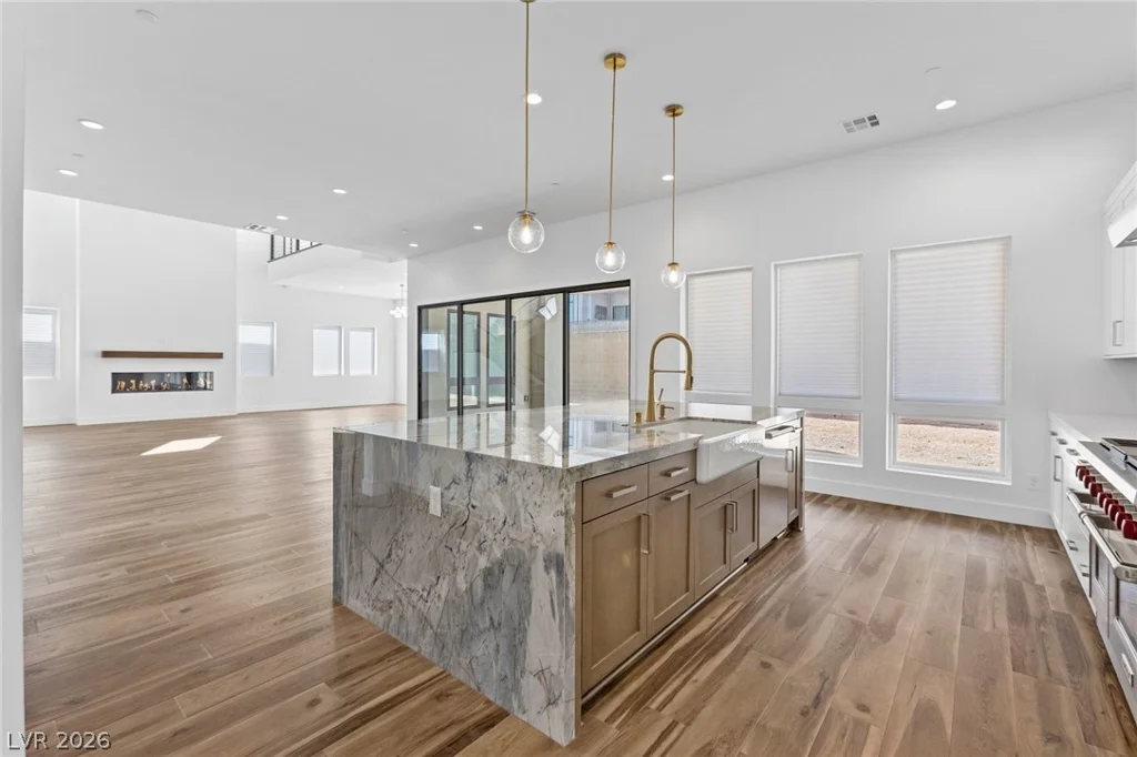 4855 Blushing Hills, Las Vegas, NV 89135