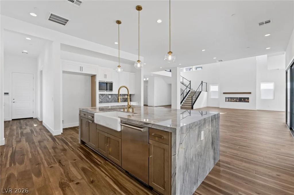 4855 Blushing Hills, Las Vegas, NV 89135