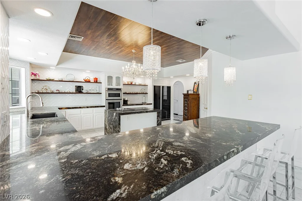 32 Princeville, Las Vegas, NV 89113