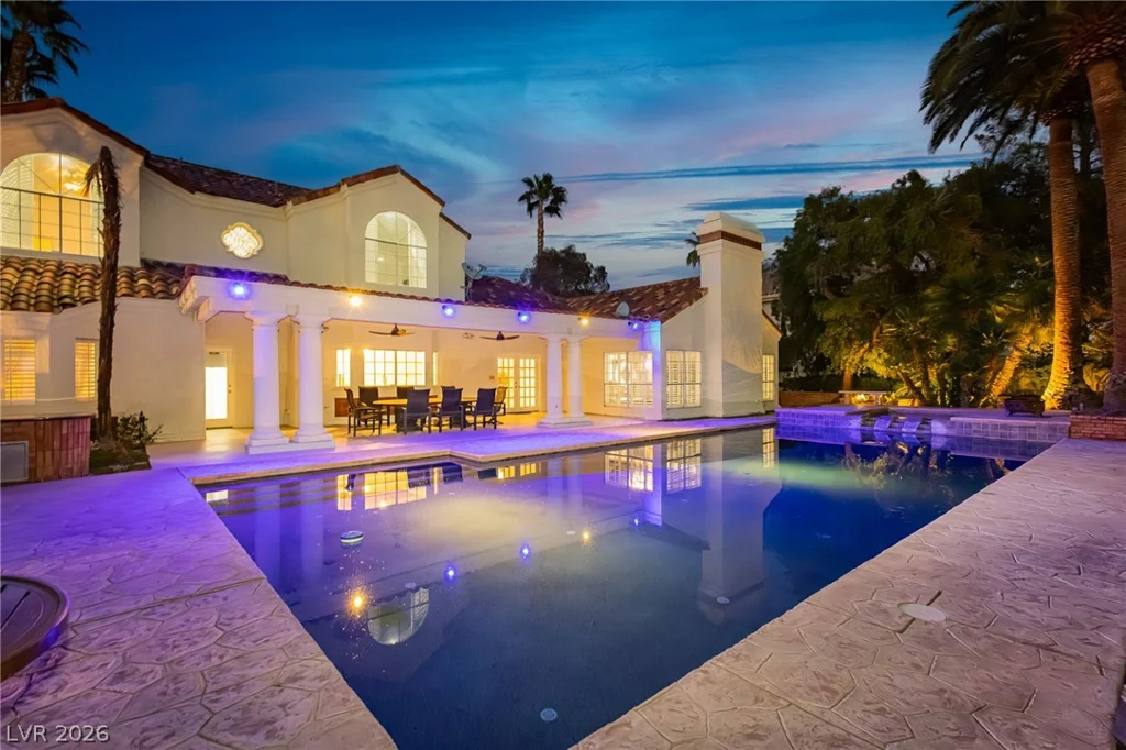32 Princeville, Las Vegas, NV 89113