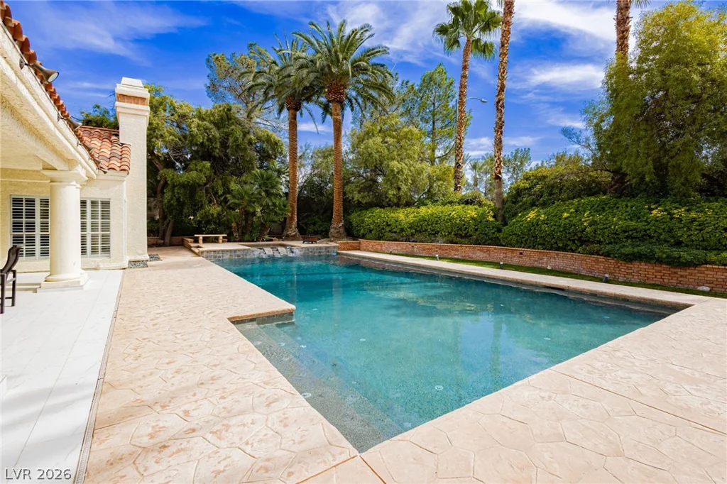 32 Princeville, Las Vegas, NV 89113