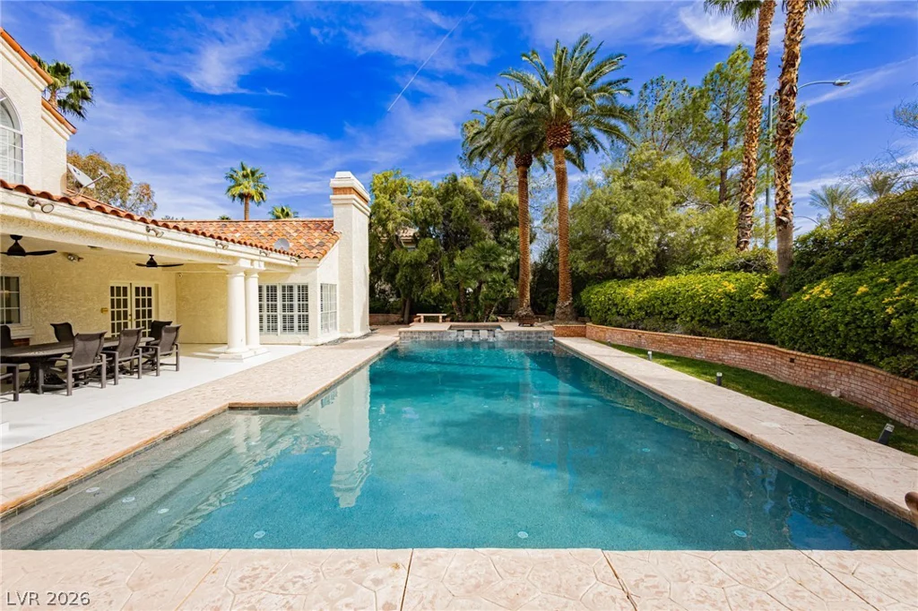 32 Princeville, Las Vegas, NV 89113