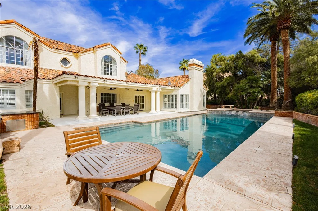32 Princeville, Las Vegas, NV 89113
