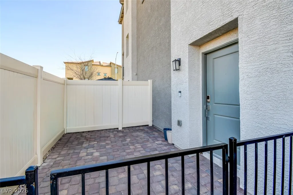 7030 Spicy Merlot, North Las Vegas, NV 89086