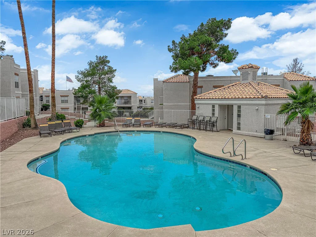 6800 Lake Mead, Las Vegas, NV 89156