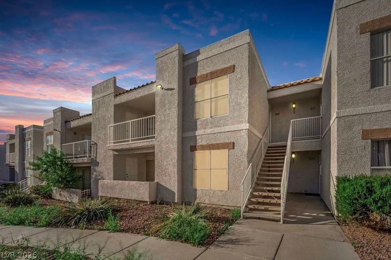 6800 Lake Mead, Las Vegas, NV 89156