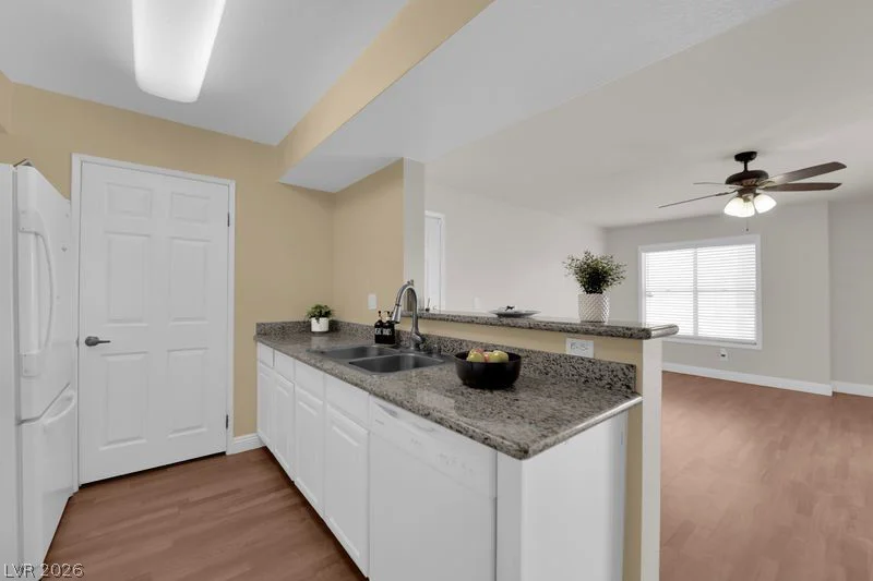 6800 Lake Mead, Las Vegas, NV 89156