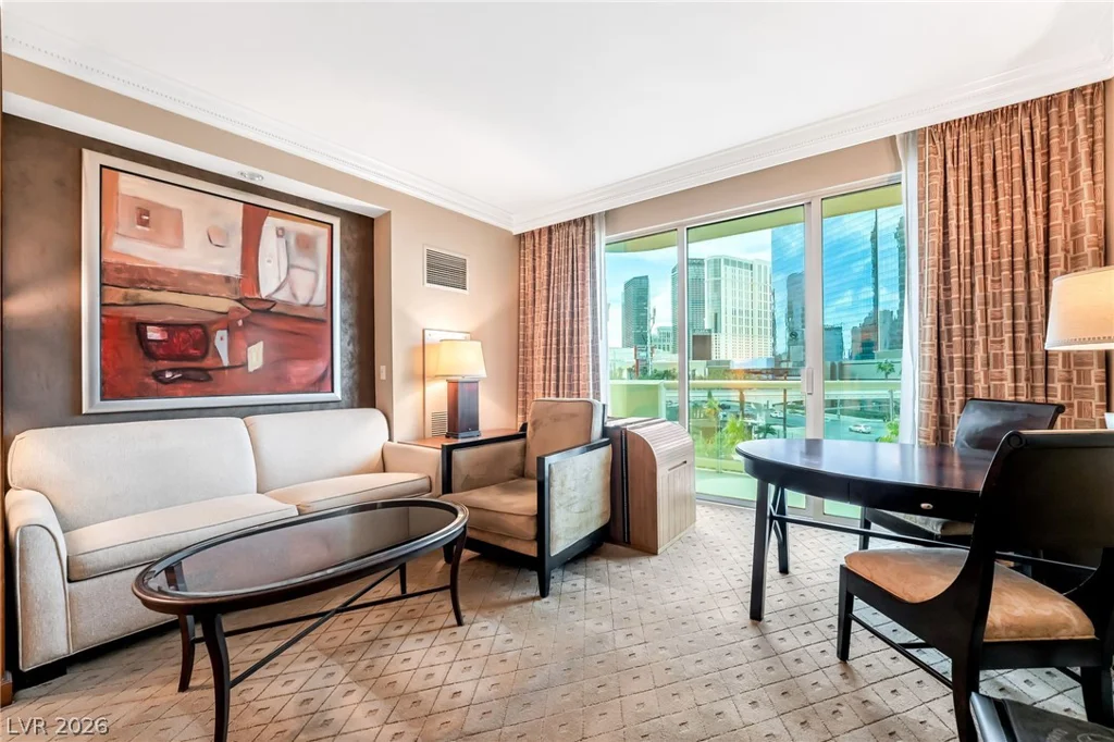 125 Harmon, Las Vegas, NV 89109