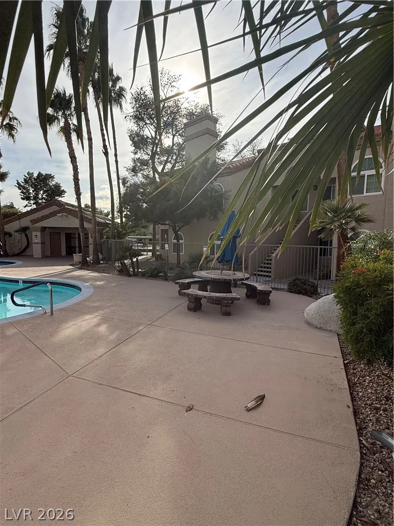 3145 Flamingo, Las Vegas, NV 89121