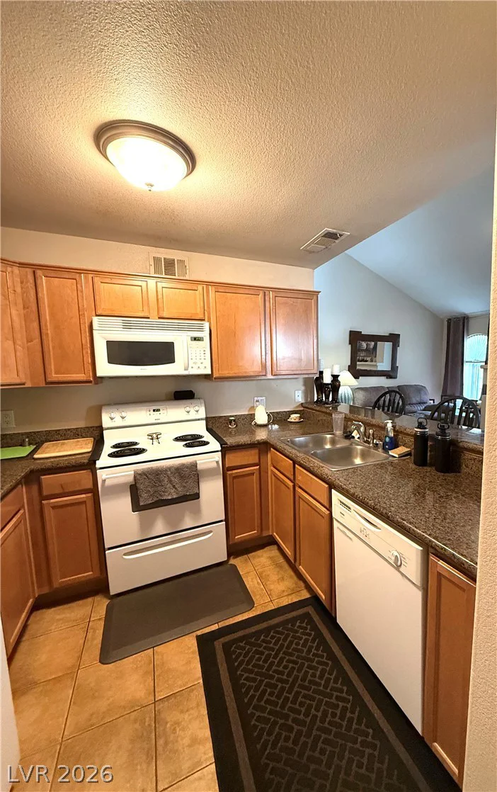 3145 Flamingo, Las Vegas, NV 89121