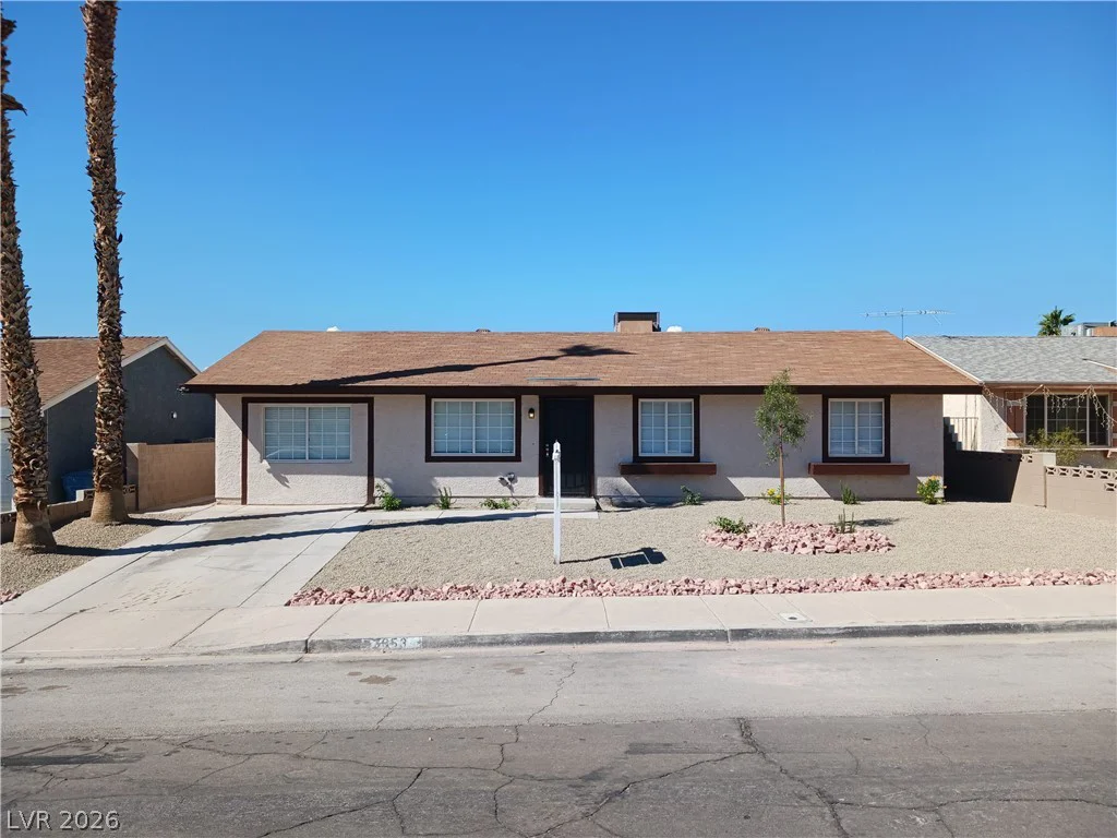 3653 Lone Oak, Las Vegas, NV 89115