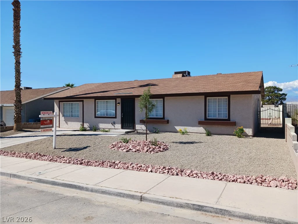 3653 Lone Oak, Las Vegas, NV 89115