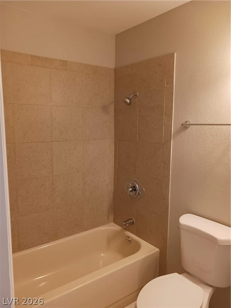 3653 Lone Oak, Las Vegas, NV 89115