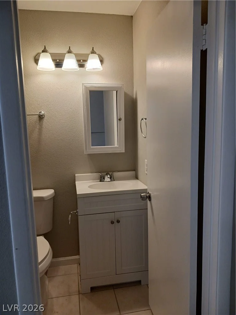 3653 Lone Oak, Las Vegas, NV 89115