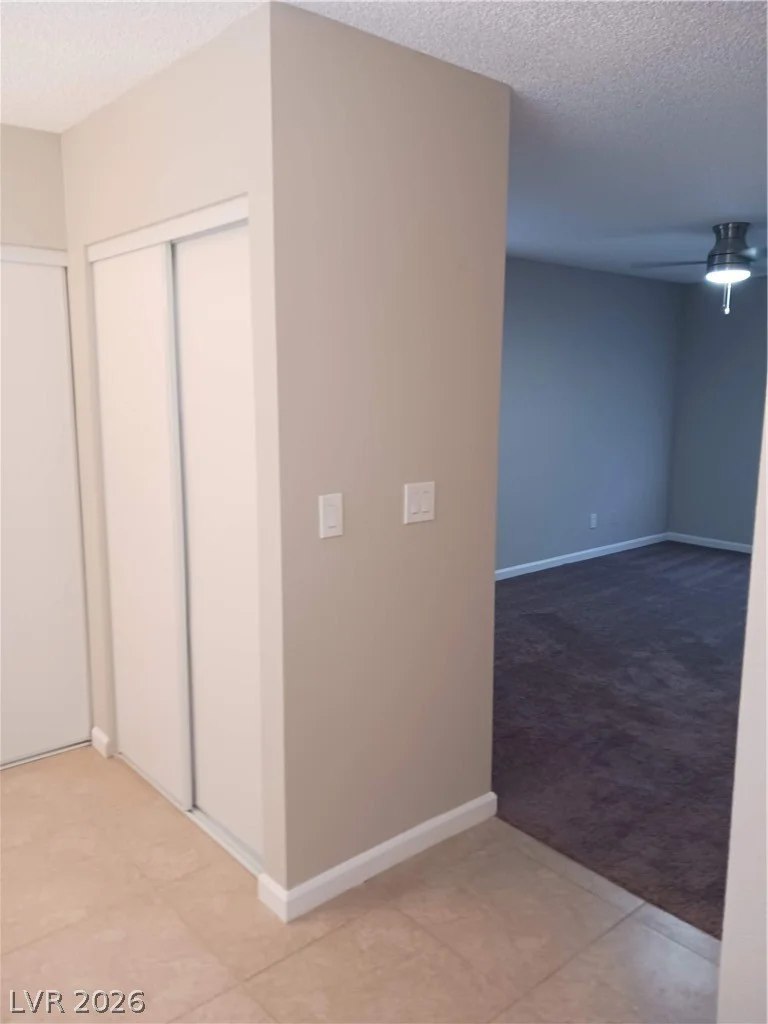 3653 Lone Oak, Las Vegas, NV 89115