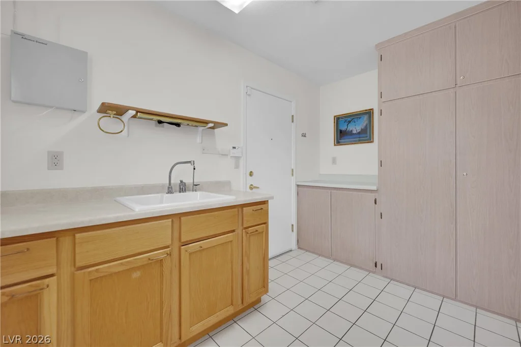 9913 Arbuckle, Las Vegas, NV 89134