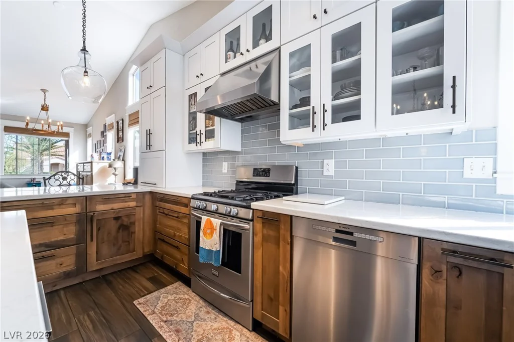 8943 Shale Valley, Las Vegas, NV 89123