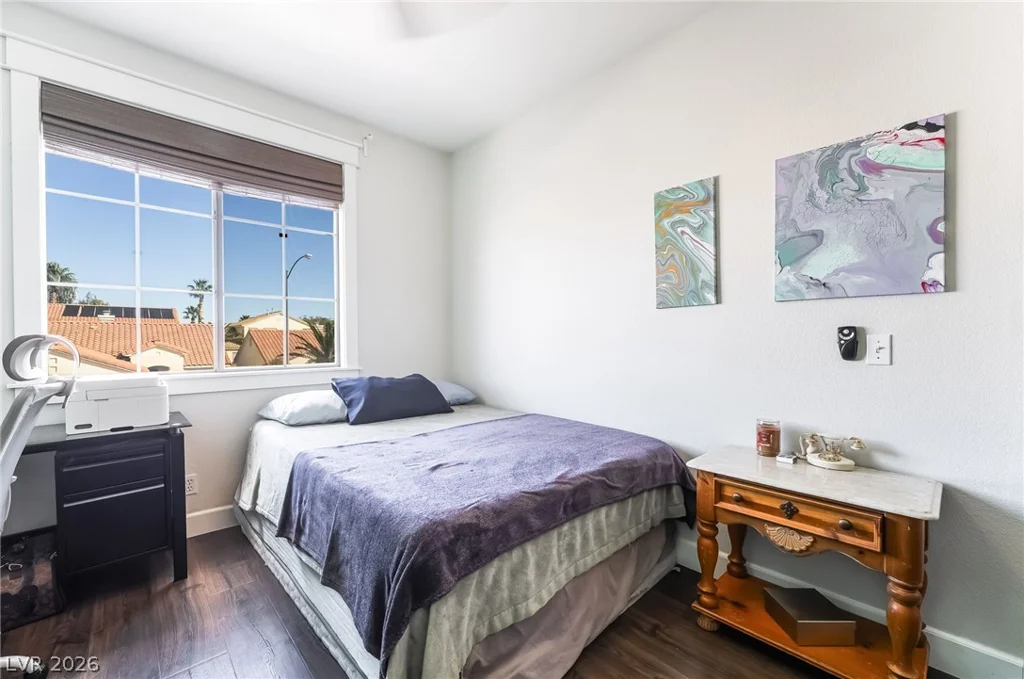 8943 Shale Valley, Las Vegas, NV 89123