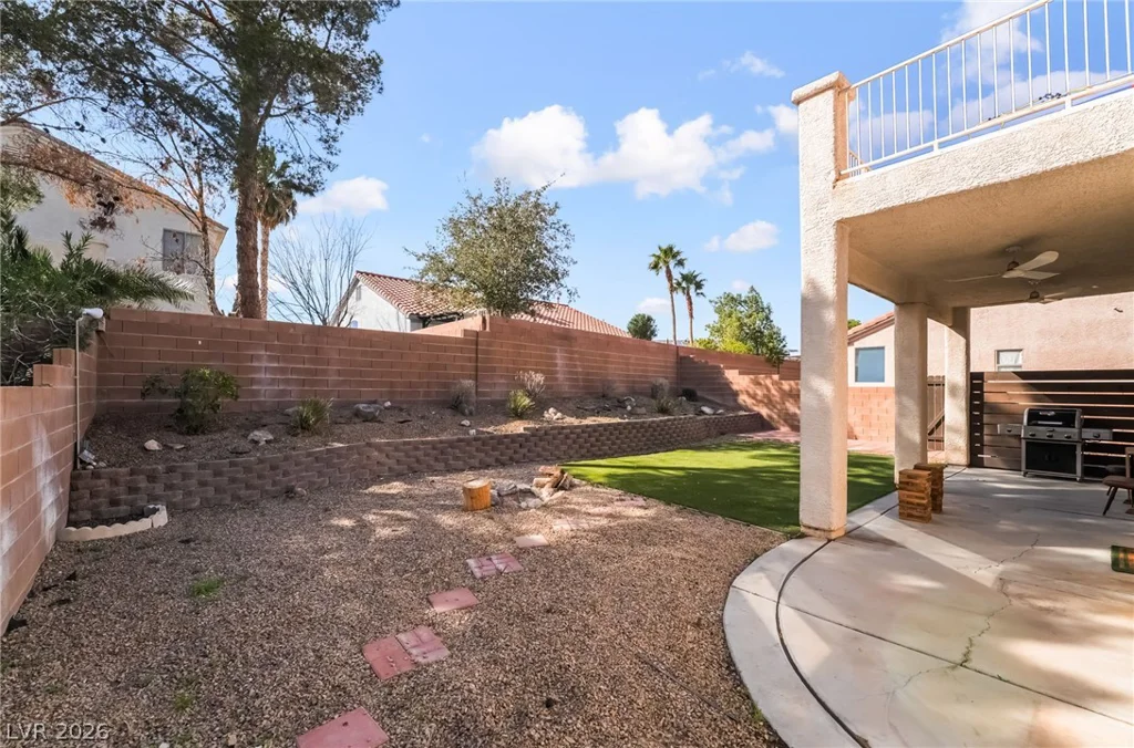 8943 Shale Valley, Las Vegas, NV 89123